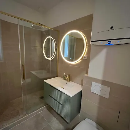Charming Flat In 13eme Appartamento *