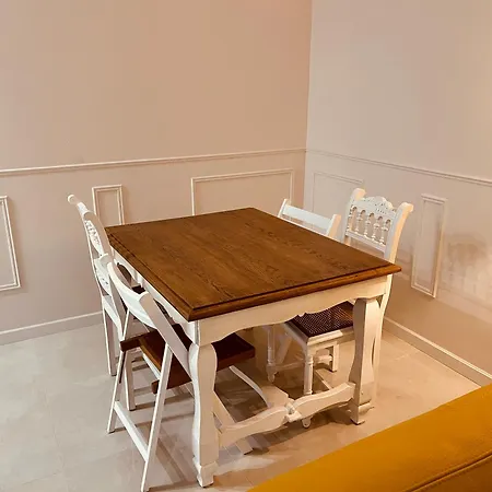 Appartamento Charming Flat In 13eme